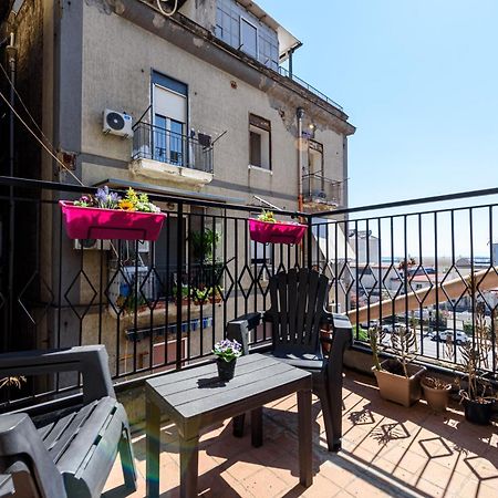 דירות נאפולי La Terrazzina Sul Porto מראה חיצוני תמונה